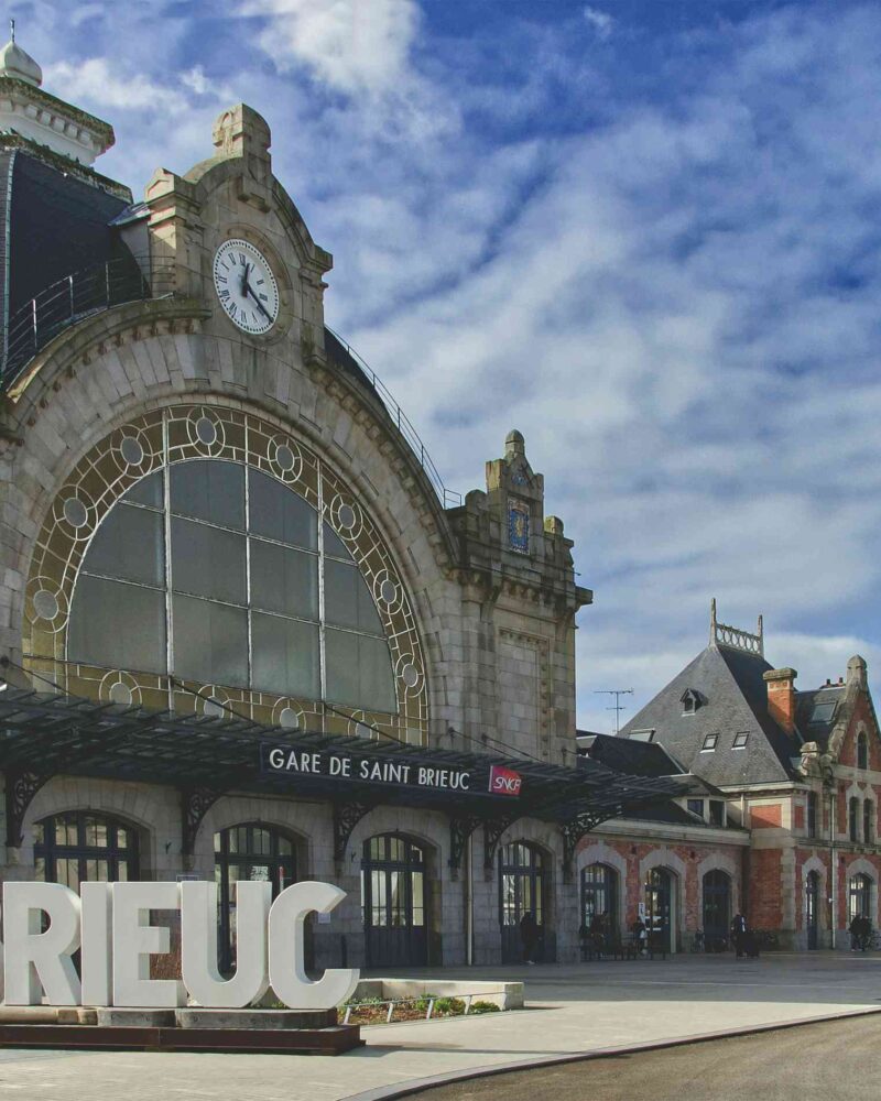 Investir à Saint-Brieuc : Un Guide Complet pour un Investissement Locatif Réussi avec Timo